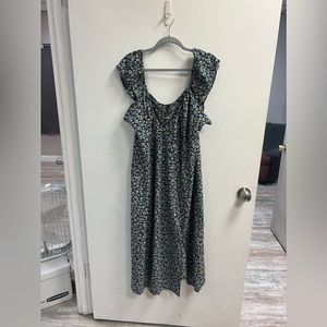 NEW H&M Floral blue sundress. Never been worn but no tags. 2xl